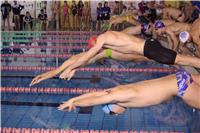 320 triatletas y nadadores han cerrado este domingo la temporada en el 100x100 Swim Stadium Casablanca