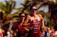 Buen debut de Marta Pintanel en las Series Mundiales de Triatlón