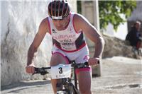 Miguel A. Núñez y Ester Ruiz estrenan el palmarés del Duatlón Cros de Remolinos