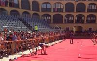 Yolanda Magallón y Iñigo Sevillano vencen en el I Triatlón Cros del Moncayo