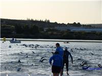 Mequinenza brinda una triple e histórica jornada de triatlón