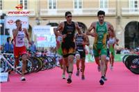 Dos triatletas aragoneses participan en la primera edición del ProTour FETRI con una participación de lujo