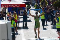 David Huertas y Ana Revilla repiten como campeones de Aragón de Triatlón Olímpico