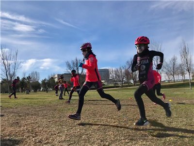 Más de 30 triatletas se dan cita en el Encuentro del Programa Amazonas