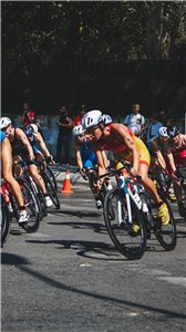 Dos aragoneses brillan en el Campeonato de Europa de Triatlón 2025