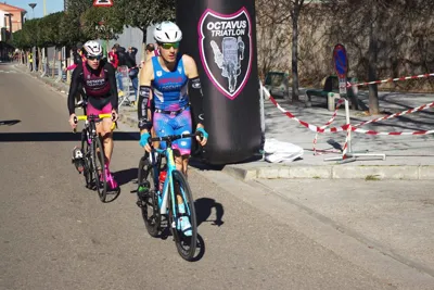 Lizer Lorente y Vanesa Guzmán inauguran el palmarés del Duatlón Ciudad de Utebo