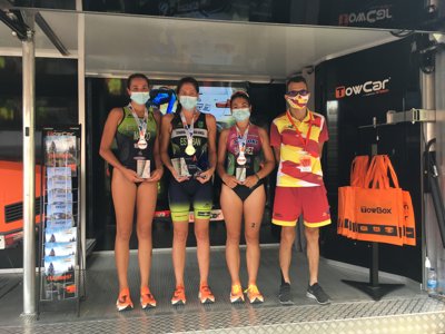 Daniel Tolosa y Claudia Esteban se adjudican el Triatlón de Zaragoza