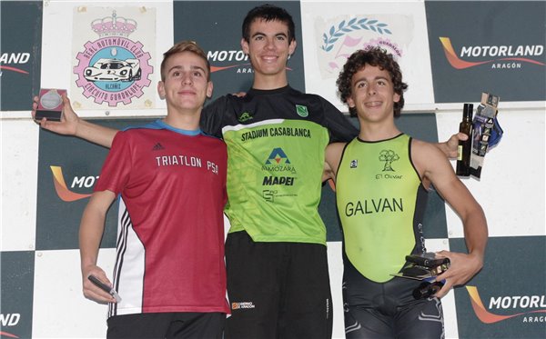 Sergio Latorre y Carlota Juste campeones de Aragón de Duatlón Cros Cadete
